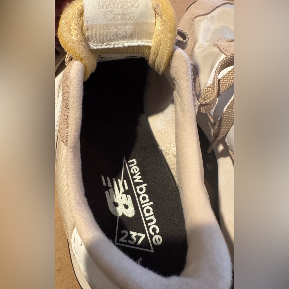 New Balance Beige Cream Platform Sneakers - Picture 6 of 6